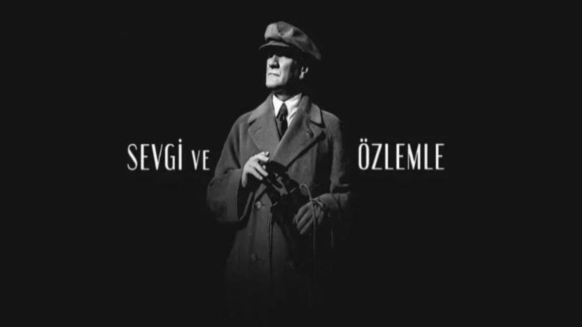 Ulu Önder Mustafa Kemal Atatürk'ün sonsuzluğa uğurlanışının 85. yıl dönümünde onu saygı, rahmet ve şükranla andık.  